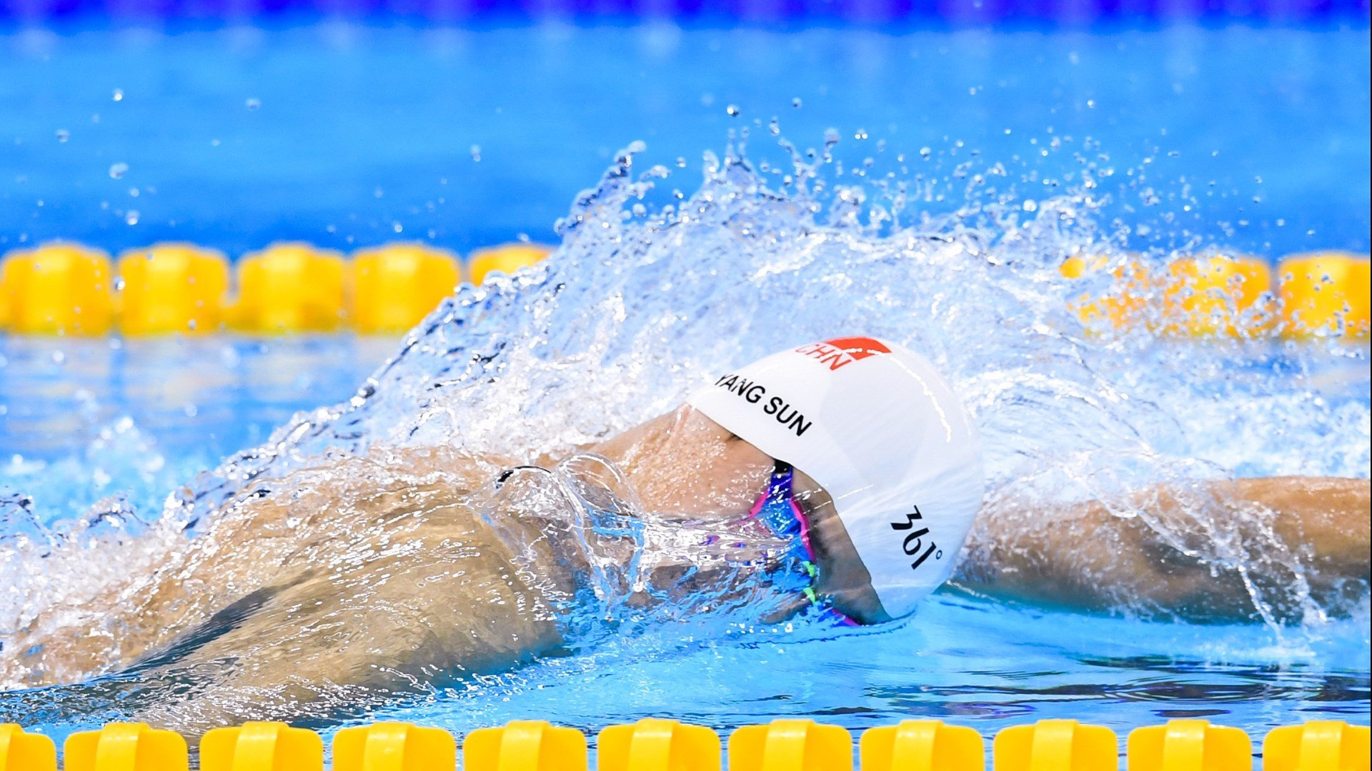 中国青少年篮球训练体系逐步走向制度化、专业化，中国青少年篮球发展